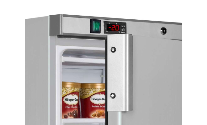 Шкаф морозильный барный 120 л Tefcold UF200S