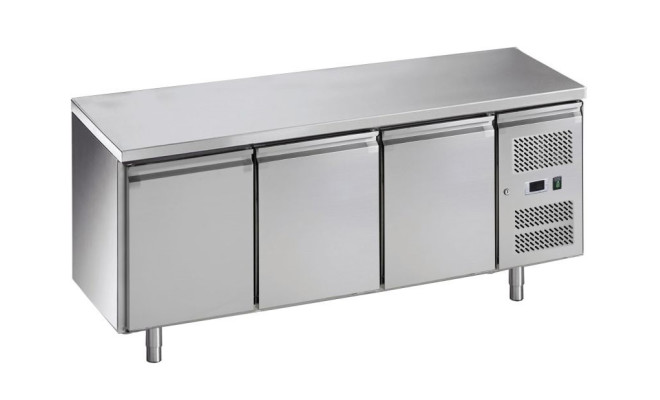 Стіл холодильний 3-х дверний без борта Forcold G-GN3100TN-FC