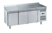 Стол холодильный 3-х дверный с бортом Forcold G-GN3200TN-FC