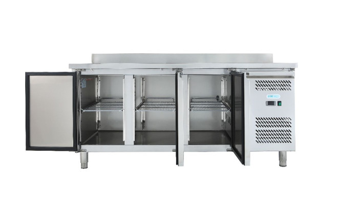 Стол холодильный 3-х дверный с бортом Forcold G-GN3200TN-FC