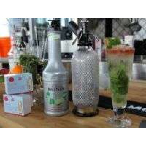 Готуємо освіжаючий коктейль Virgin Mojito