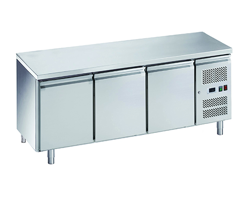Стіл холодильний 3-х дверний без борту Atelier А-GN3100TN